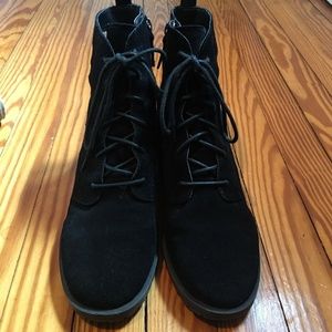 HP:CASION Women’s CN Keaton Black Suede Lace Up Ankle Boots 10M -  Used w/box